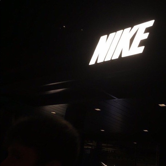 Meet your Posher, Anthony - Picture 1 of 1